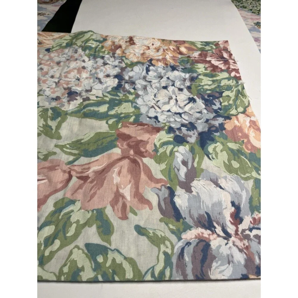 Vtg Croscill Hydrangea Floral Window Valance 84x18” - USA